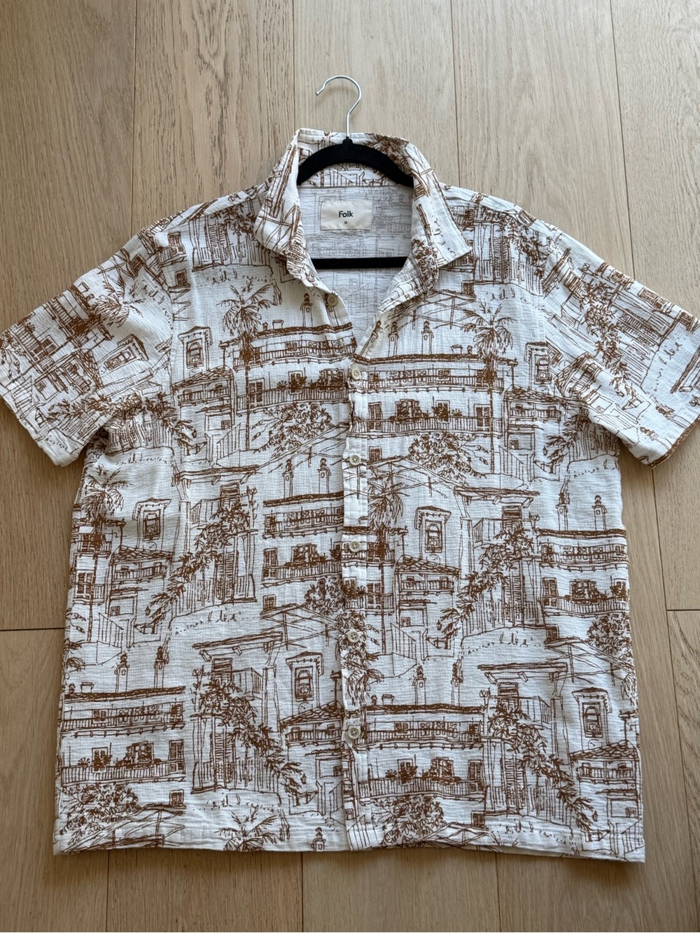 NWOT Folk 100% Cotton Printed Collar Button-Up Shirt Men’s Vacation Resort